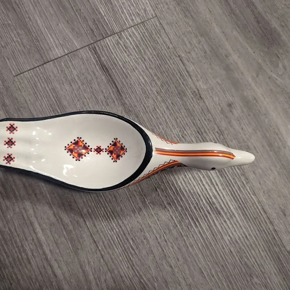 Handmade Ukrainian Goose Pottery Dish From Canada - Picture 8 of 9